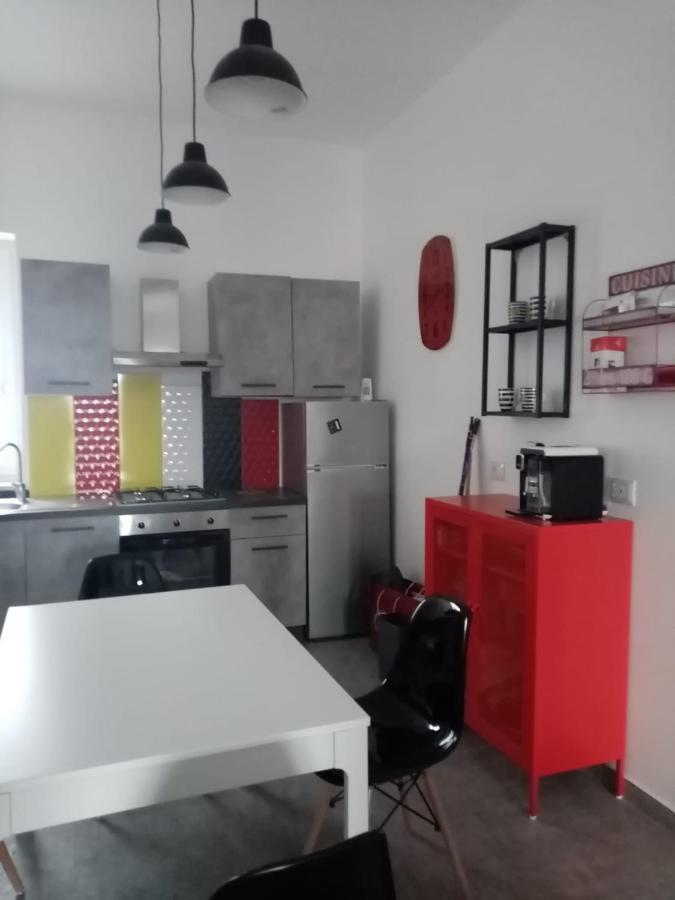 Lo Scorcio Della Neapolis Accogliente Appartamento Pressi Parco Neapolis Syrakusa Exteriör bild