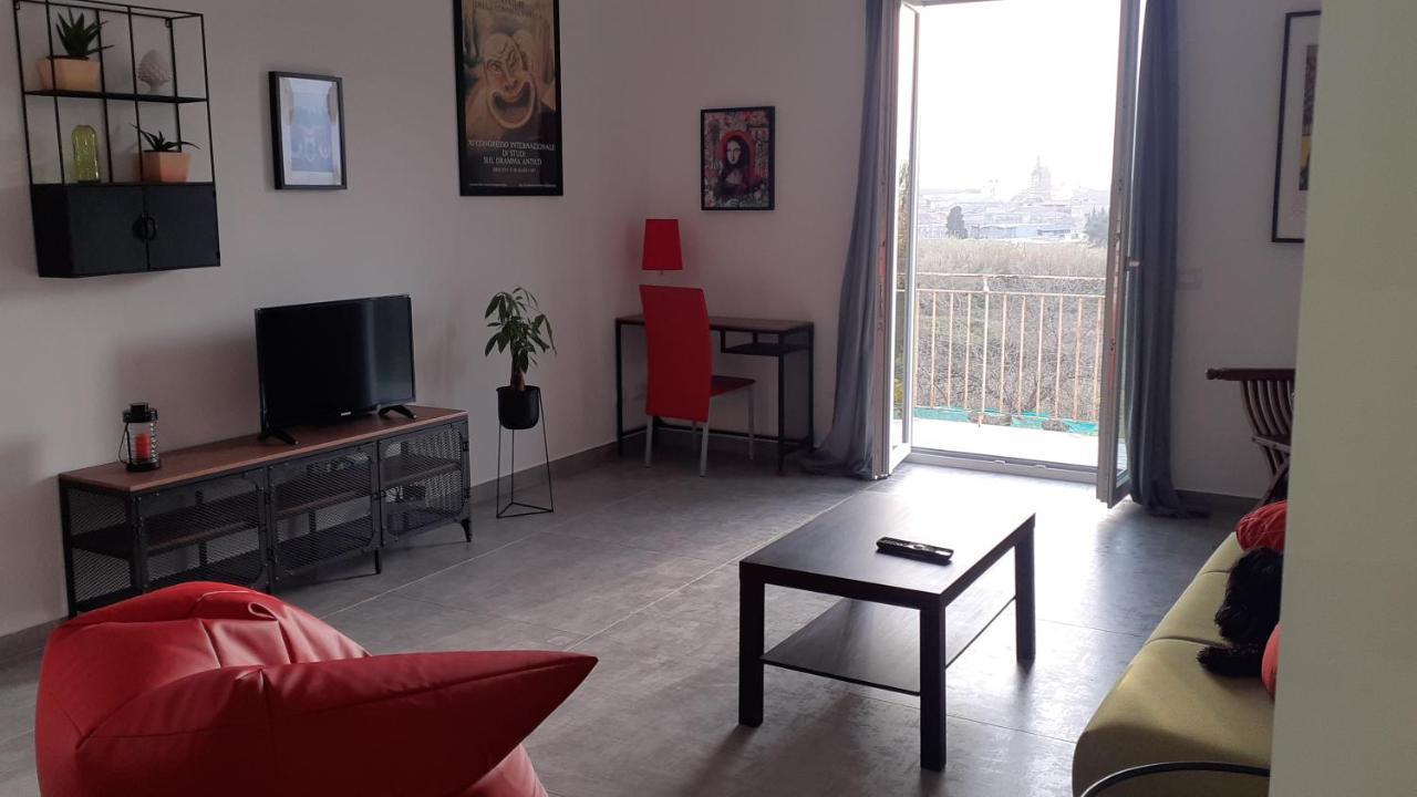 Lo Scorcio Della Neapolis Accogliente Appartamento Pressi Parco Neapolis Syrakusa Exteriör bild