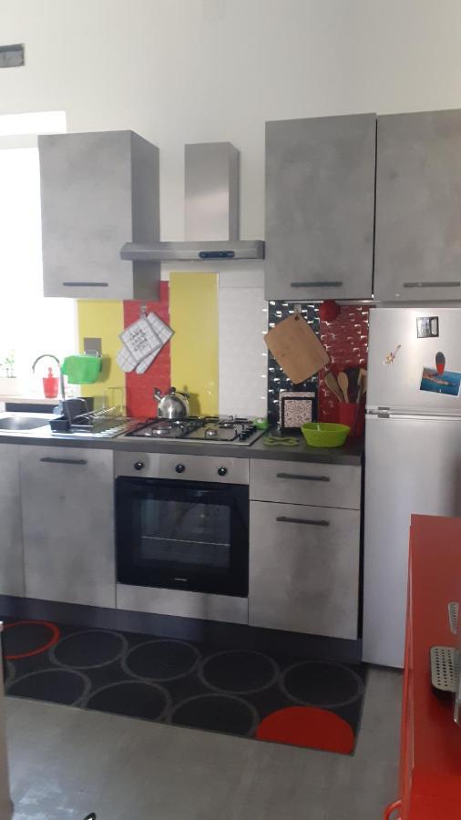 Lo Scorcio Della Neapolis Accogliente Appartamento Pressi Parco Neapolis Syrakusa Exteriör bild