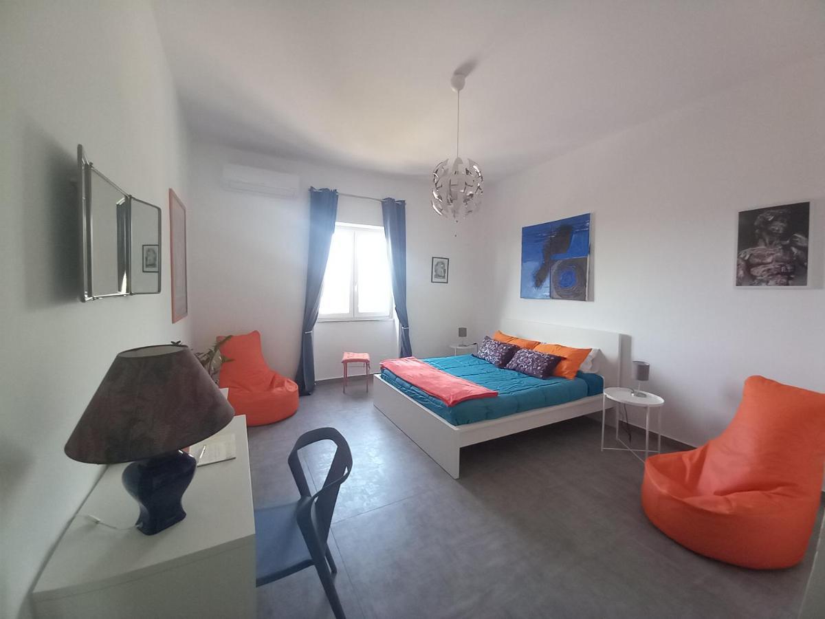 Lo Scorcio Della Neapolis Accogliente Appartamento Pressi Parco Neapolis Syrakusa Exteriör bild